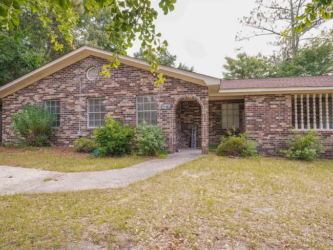 property at 2116 Greenoaks Rd