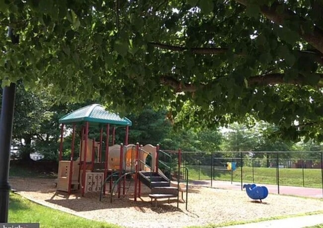 2637 Glenriver Way in Woodbridge, VA - Building Photo - Building Photo