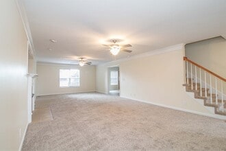 2498 Hattington Dr in Clarksville, TN - Building Photo - Building Photo