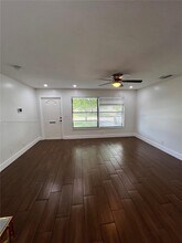 6391 SW 8th St in North Lauderdale, FL - Building Photo - Building Photo