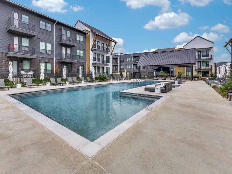 Azola Avery Centre in Round Rock, TX - Foto de edificio