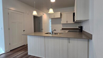 6512 Skyline Lp Ln in Herriman, UT - Building Photo - Building Photo