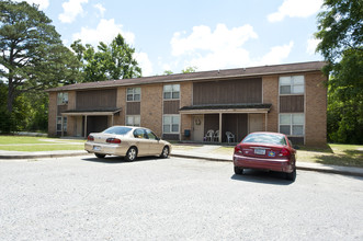 Latanya Village in Macon, GA - Building Photo - Building Photo