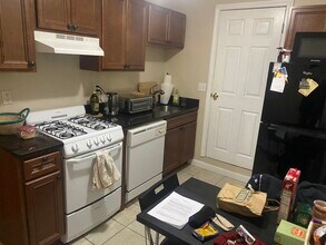 28 Fleet St in Boston, MA - Building Photo - Building Photo