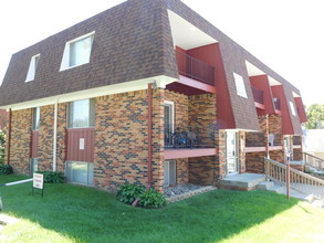 El Dorado Apartments in Omaha, NE - Building Photo - Building Photo