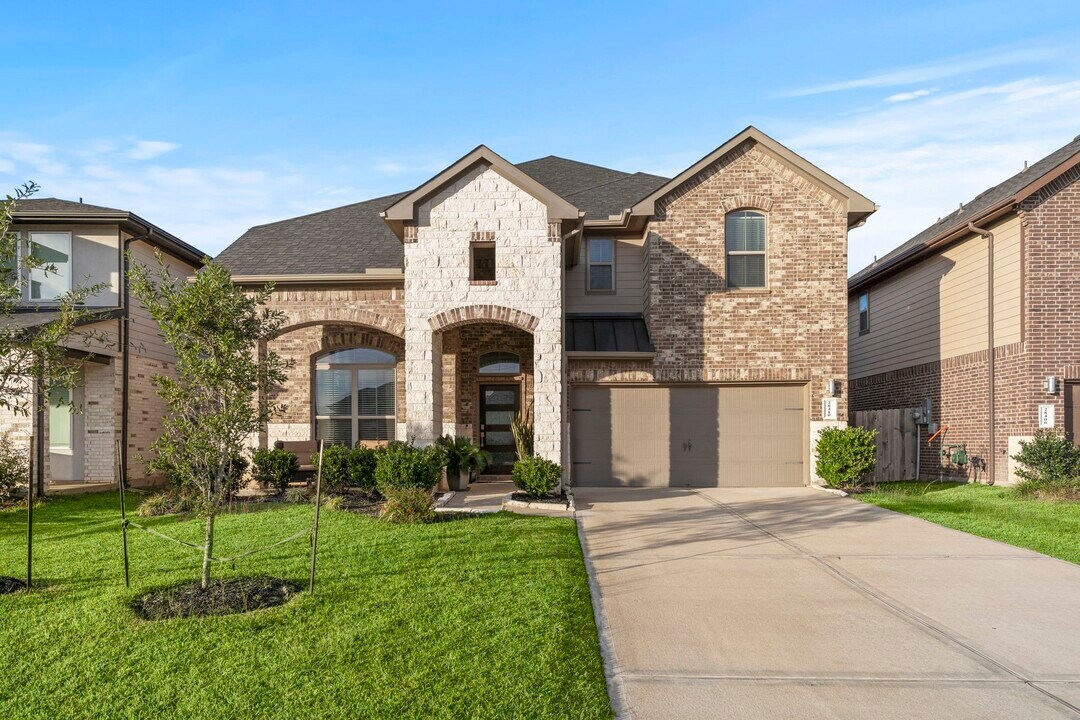 28410 Hannahs Harbor Ln in Katy, TX - Building Photo