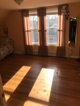 237 Valley St, Unit #30 in Willimantic, CT - Building Photo - Building Photo