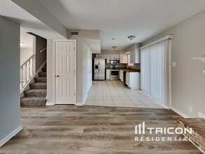 7760 Oakshot Ln in Indianapolis, IN - Building Photo - Building Photo