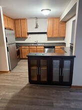 2234 Abbeywood Dr in Lisle, IL - Building Photo - Building Photo