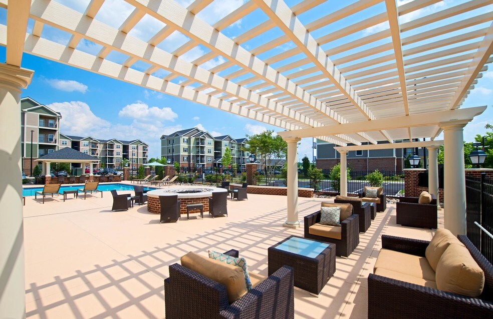 William H. Plummer Plaza Apartments Suffolk, VA Apartments For Rent