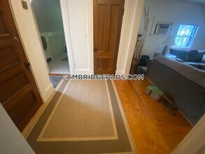 115 Upland Rd, Unit 3 in Cambridge, MA - Building Photo - Building Photo