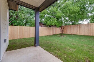5702 Riverside Dr in Dallas, TX - Building Photo - Building Photo