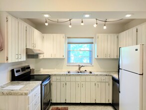 301 S Lakeside Dr in Lake Worth Beach, FL - Building Photo - Building Photo