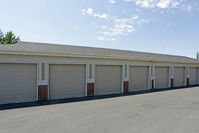 Wasatch Pointe Apartments in North Logan, UT - Foto de edificio - Building Photo