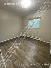 138 Mendel Ct in Elyria, OH - Building Photo - Building Photo