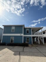 9119 Laird St in Panama City, FL - Building Photo