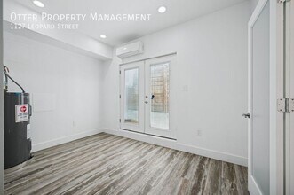 1127 Leopard St in Philadelphia, PA - Building Photo - Building Photo