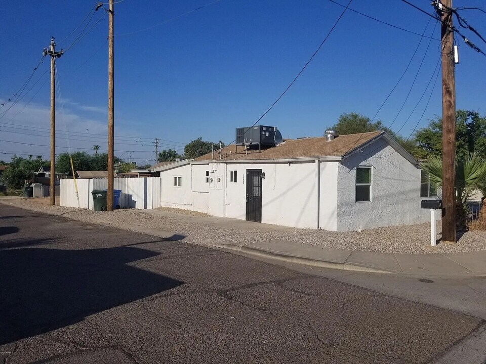 1229 E Mountain View Rd in Phoenix, AZ - Building Photo