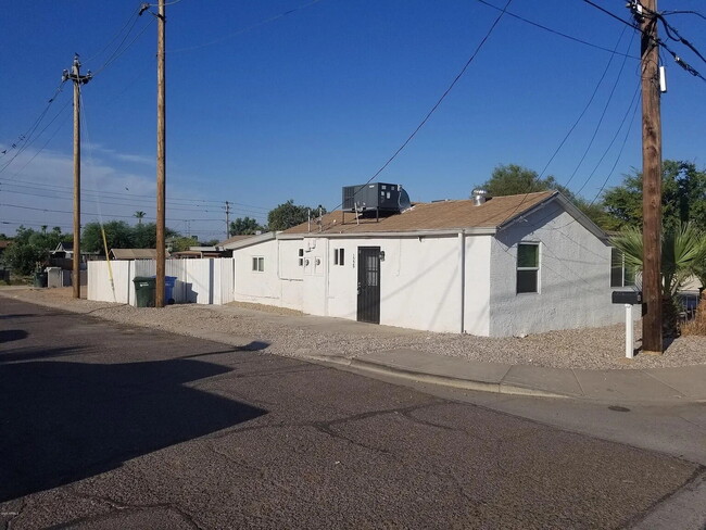 property at 1229 E Mountain View Rd