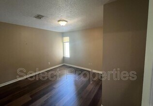 4216 Brenda St in Jonesboro, AR - Foto de edificio - Building Photo