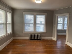 84 Endicott St, Unit 1-R in Peabody, MA - Building Photo - Building Photo