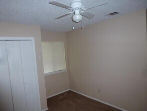 501 Burlwood Ct in Round Rock, TX - Building Photo - Building Photo