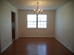 219 Lakeside Dr in Enterprise, AL - Building Photo - Building Photo