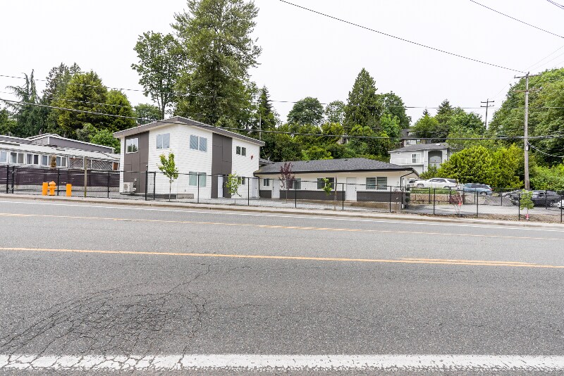 10009 Des Moines Memorial Dr S-Unit -6 in Tukwila, WA - Building Photo