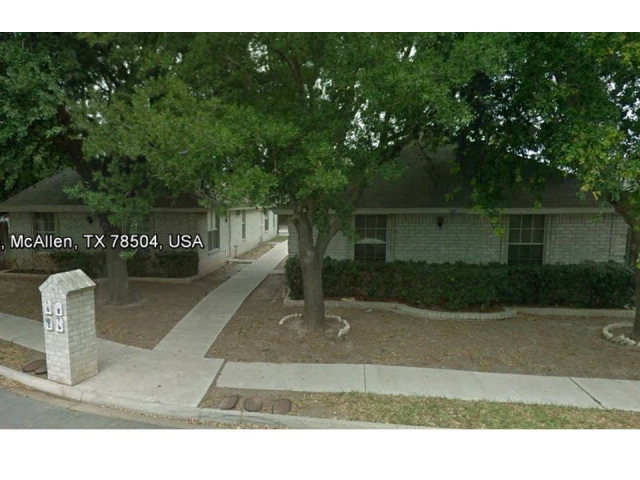 724 Nightingale Ave in McAllen, TX - Building Photo