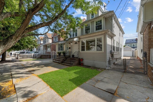 130-27 116th St in Queens, NY - Building Photo - Building Photo