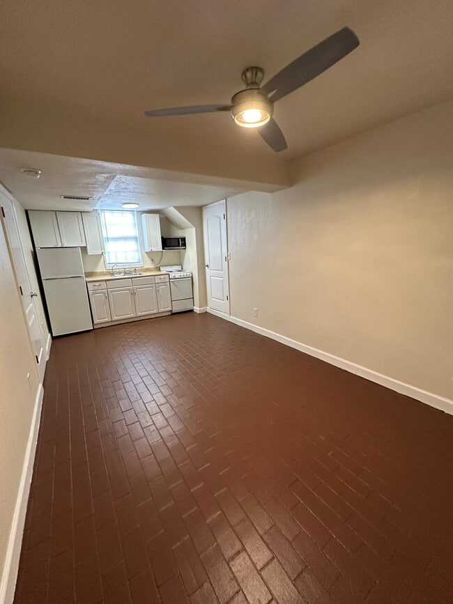227 Foresteria Dr in Lake Park, FL - Building Photo - Building Photo