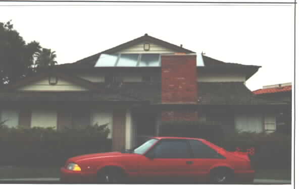 17052 Grove Cir in Huntington Beach, CA - Foto de edificio - Building Photo