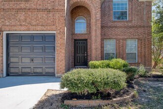 277 Paddington Dr in Kyle, TX - Building Photo - Building Photo