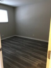200 S Lincoln in Carpentersville, IL - Building Photo - Building Photo