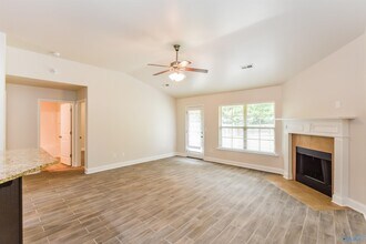 125 Bermuda Lakes Dr in Meridianville, AL - Building Photo - Building Photo