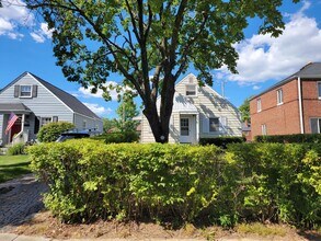 594 Chatham Rd in Columbus, OH - Building Photo - Building Photo