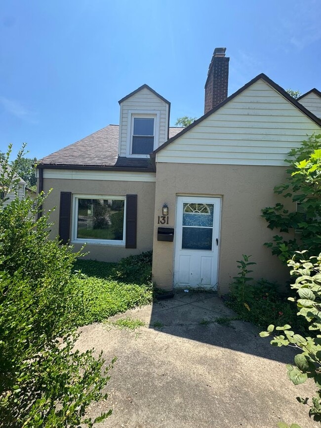 property at 125-131-131 Chase Rd