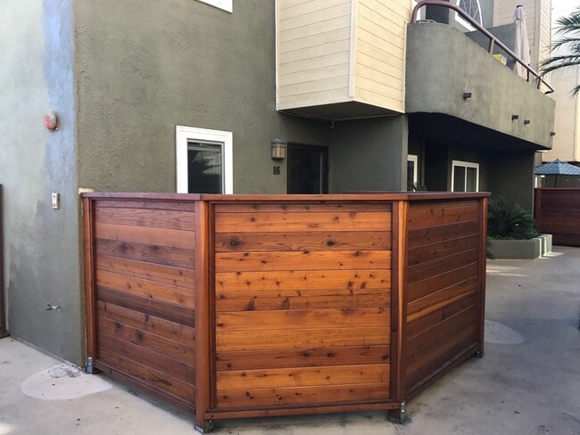 property at 5706 Fair Ave