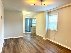 1640 Center Ave in Charlottesville, VA - Building Photo - Building Photo