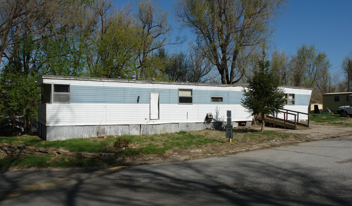 Martinview Mobile Home Park in Bellevue, NE - Foto de edificio