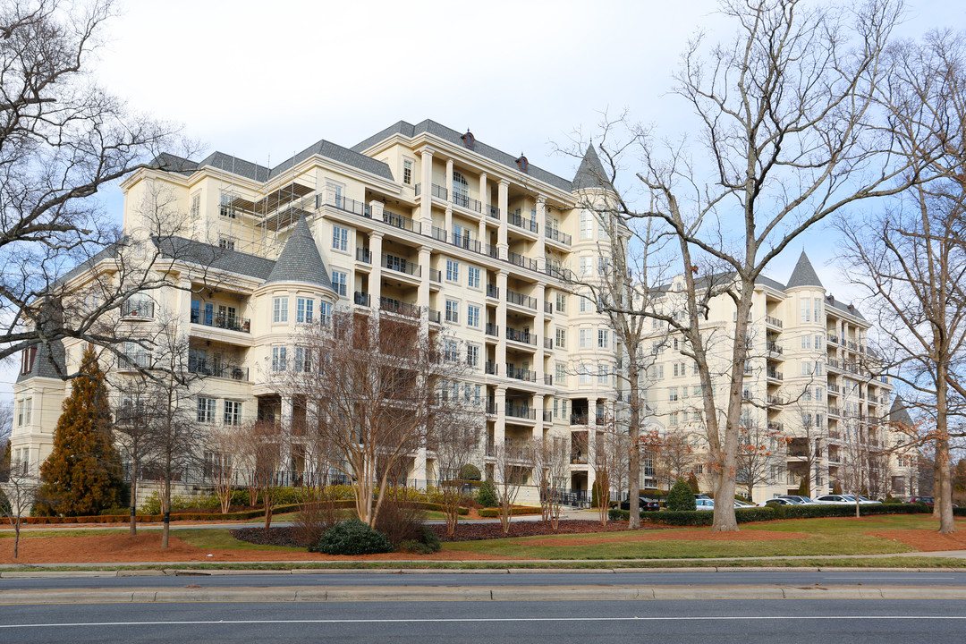 Rosewood Condominiums in Charlotte, NC - Building Photo