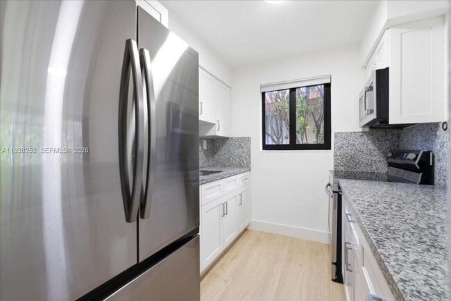 property at 3522 SW 25th St