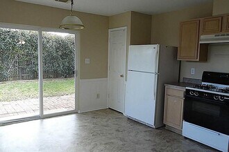 5826 Westminster Village Dr in Houston, TX - Building Photo - Building Photo