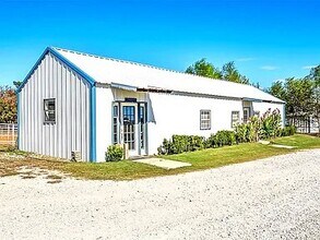 8751 FM2931, Unit 3 in Pilot Point, TX - Building Photo - Building Photo