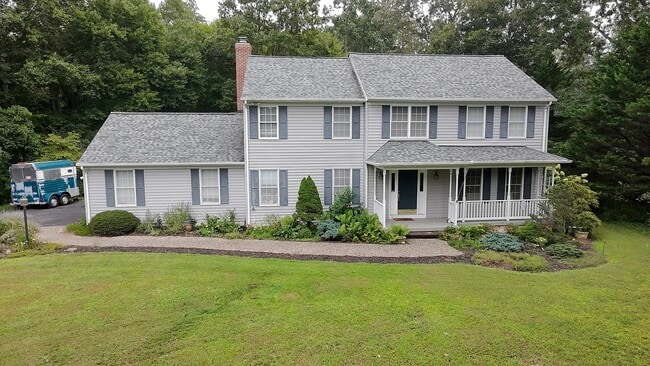 property at 2730 Wildwood Cir