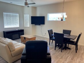 2140 Slope Creek Ave in Grand Junction, CO - Foto de edificio - Building Photo