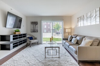Bell Estates Apartments in Dundee, MI - Foto de edificio - Interior Photo