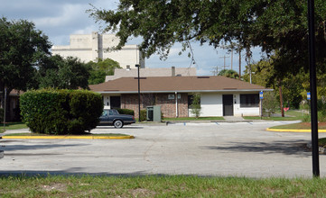 Centennial Townhomes East in Jacksonville, FL - Building Photo - Building Photo