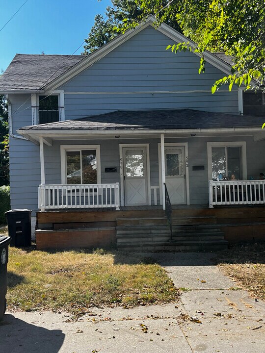 590 Thayer St in Akron, OH - Building Photo
