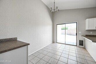351 N Wildrose in Mesa, AZ - Building Photo - Building Photo